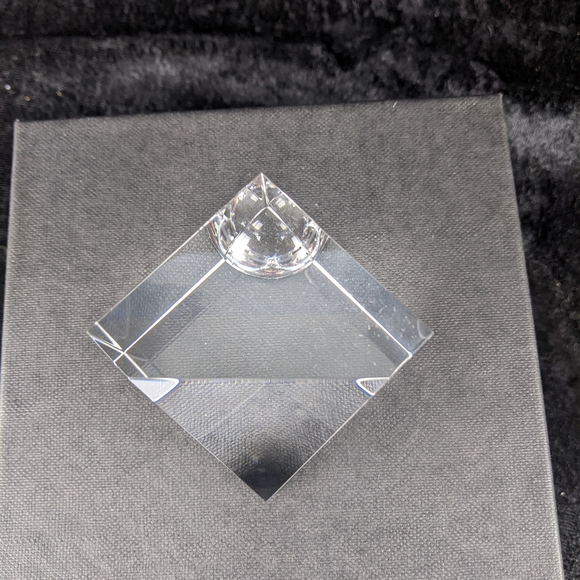 Rare Signed Steuben Glass Floating Spheres Prism Paperweight - Picture 3 of 10